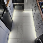 kitchen cabinet strip lighting